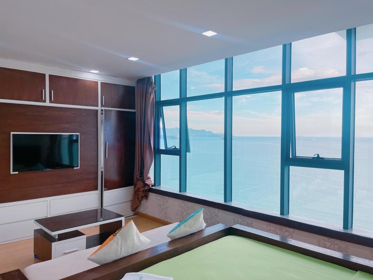 Infinity Sea View Apartment Nha Trang Exterior photo