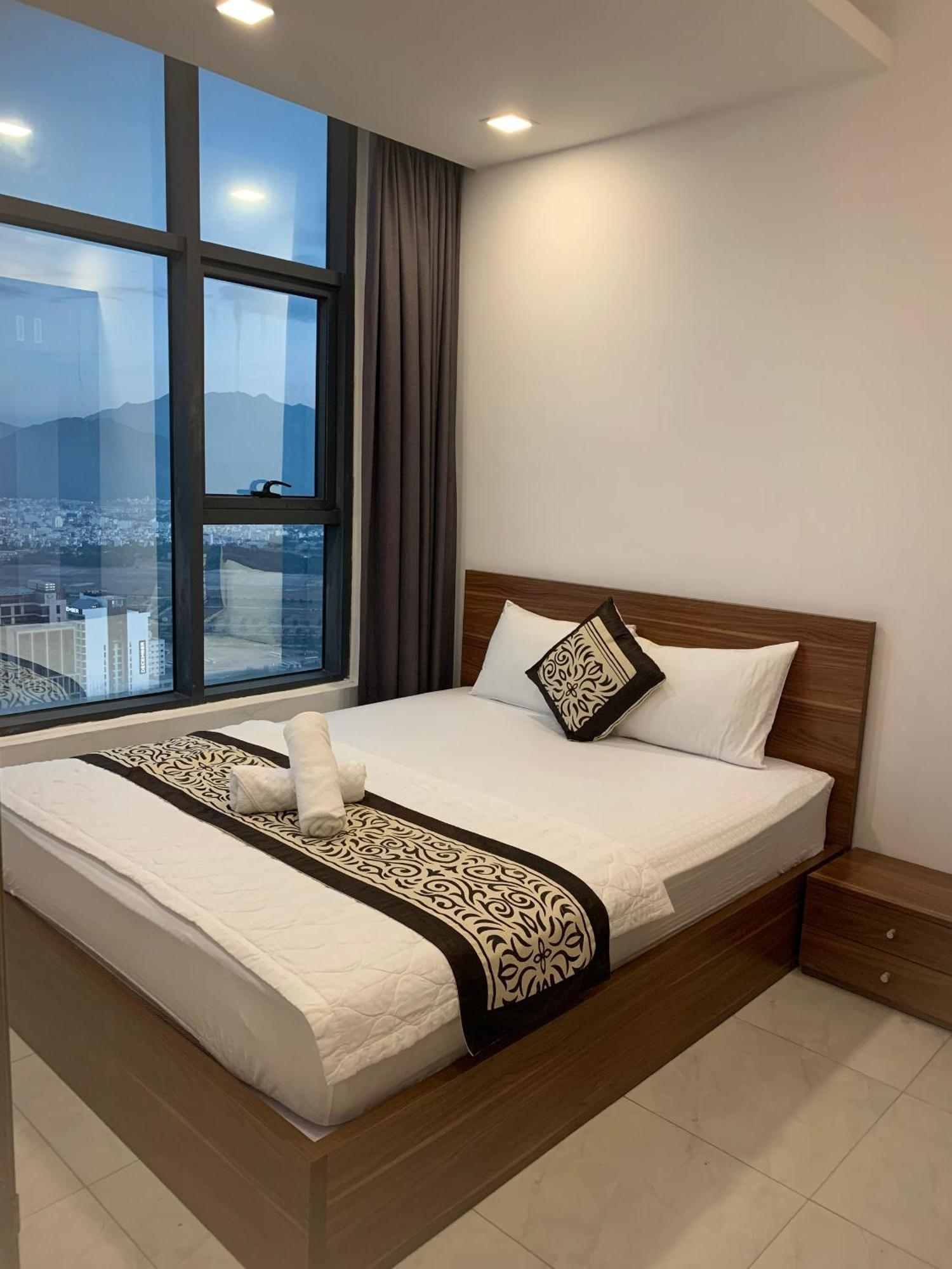Infinity Sea View Apartment Nha Trang Exterior photo